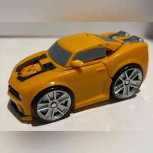 Vintage Hasbro Inc Transformers Gravity Bots Bumblebee 2008 Tomy GUC